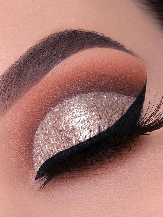  gold glitter eyeshadow looks 