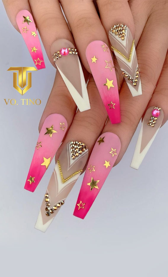 ombre pink nails, coffin nail art , glam nail ideas, gold and pink nail art, nail art designs 2021