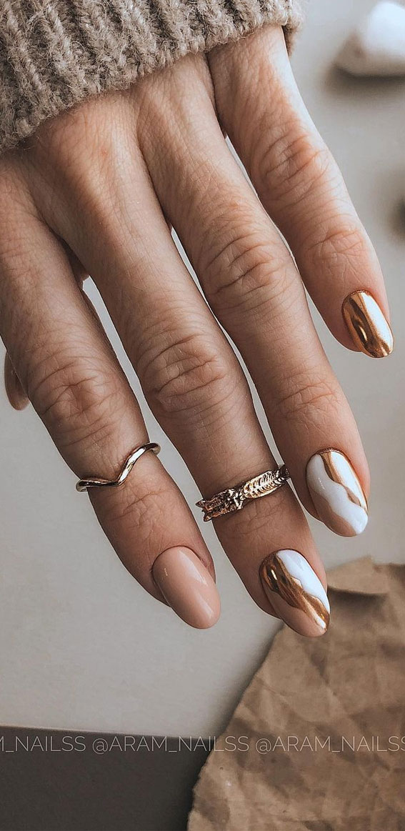 Stylish Nail Art Design Ideas To Wear in 2021 : Chrome on nude nails