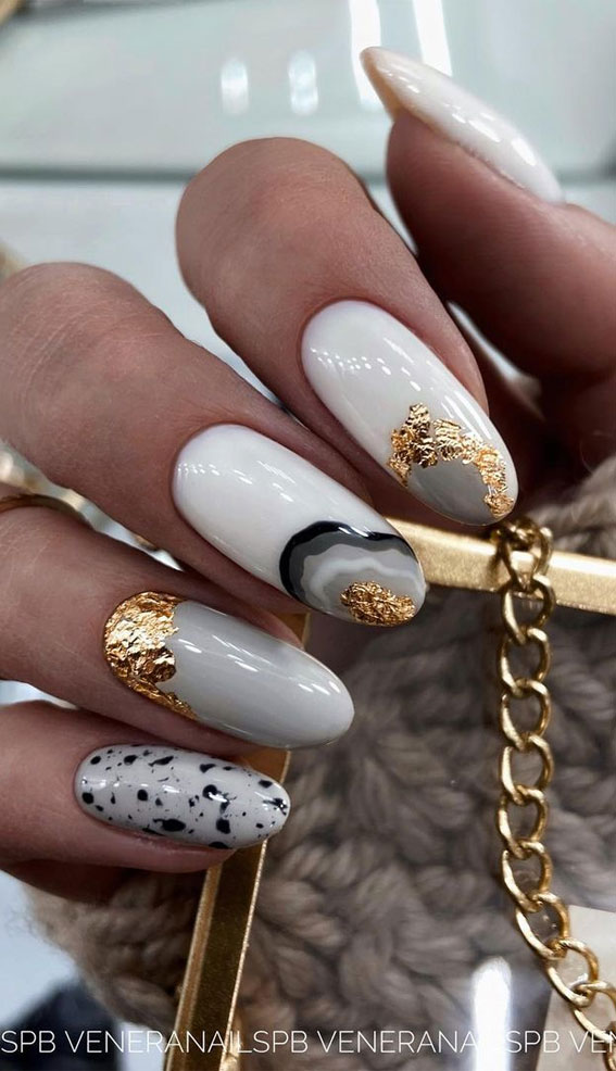 Stylish Nail Art Design Ideas To Wear in 2021 : Mix and Match Grey