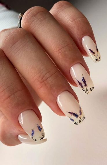 Creative & Pretty Nail Trends 2021 : Creamy white lavender nails