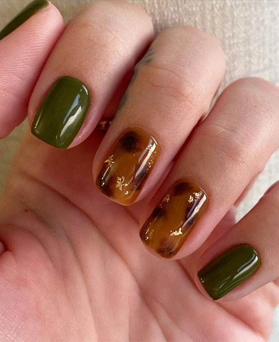 Creative & Pretty Nail Trends 2021 : Green mixed tortoise shell nails