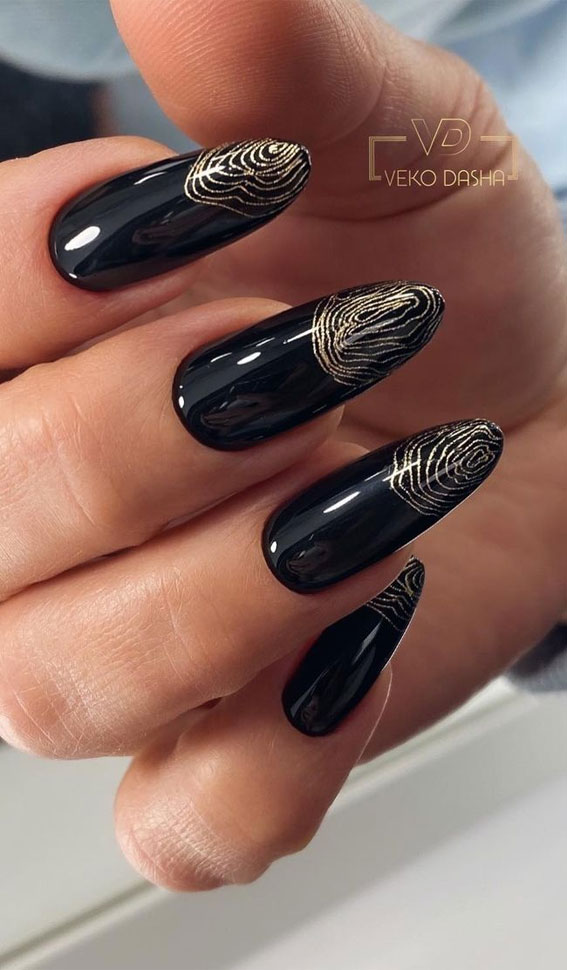 black nails, almond shape nails, nail trends 2021, black nail designs