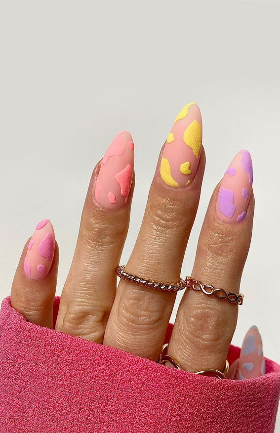 40+ Stylish Ways To Rock Spring Nails : Pastel cow print nails