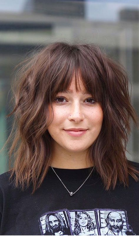 haircut with fringe, hairstyle with bangs, haircut, bob haircut, bob hairstyle, bob with bangs, blunt haircuts