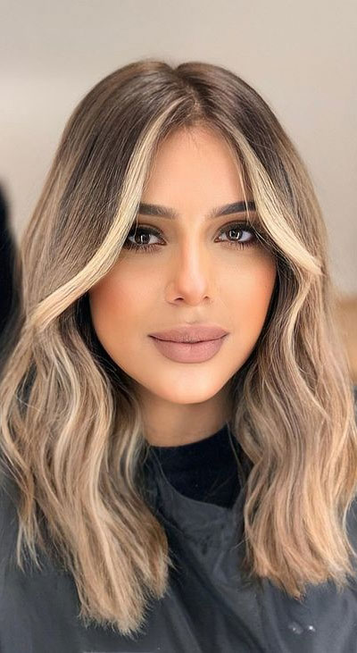blonde face framing, brown with blonde highlights, hair color with highlights, brown hair, caramel hair color, hair color trends, hair color for brunettes , fall hair color ideas, hair color ideas #haircolor #haircolorideas