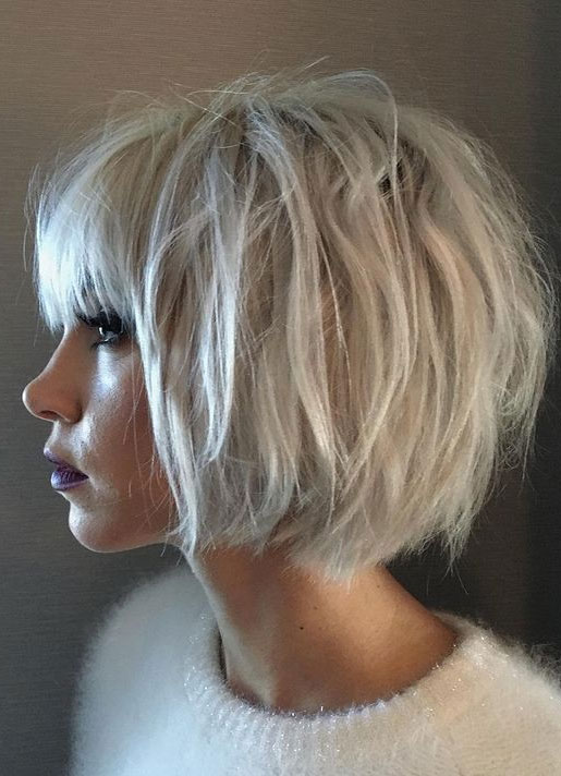 Cute Haircuts And Hairstyles With Bangs : Blonde textured bob