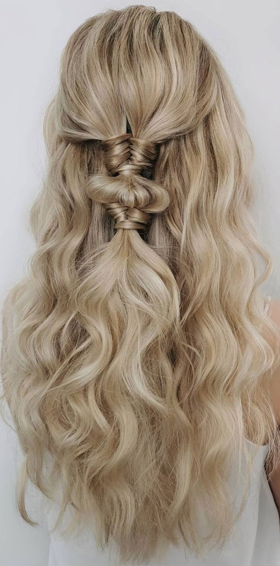 Half Up Hairstyles That Are Pretty For 2021 : Half up, curls & braids