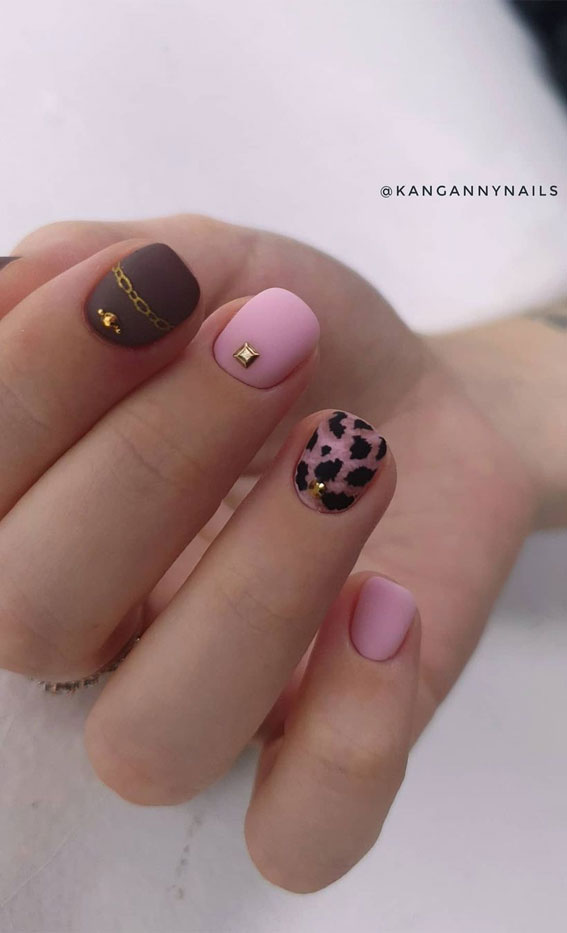 brown and pink nails, two color nails, two colour nails designs, cheetah nails, pink cheetah nails, pink leopard nails, trendy nails, nail art designs 2021