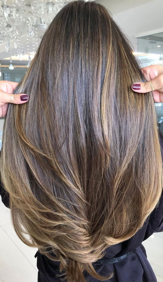 These Are The Best Hair Colour Trends in 2021 : Long layered Hairstyle &  Caramel Highlights