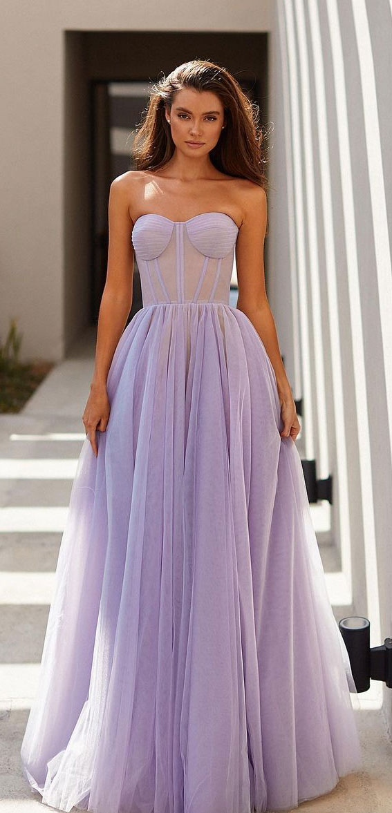 32 Hottest Prom Dress Ideas That’ll Make You Swoon : Lilac Corset Strapless Gown