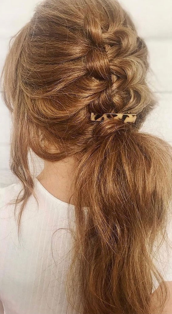Cute braided hairstyles to rock this season : Cutest Dutch braid ponytail