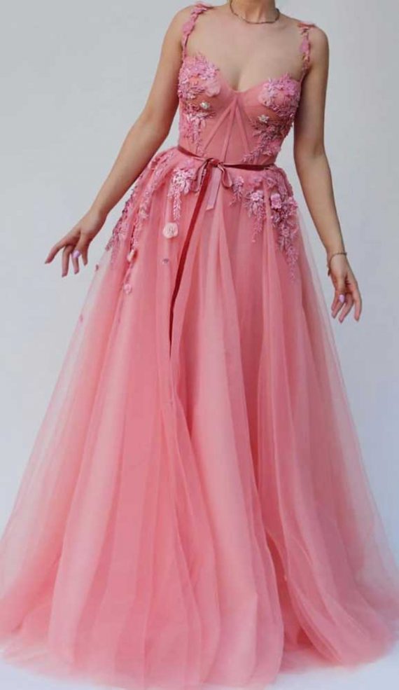 32 Hottest Prom Dress Ideas That'll Make You Swoon : Pink floral strap