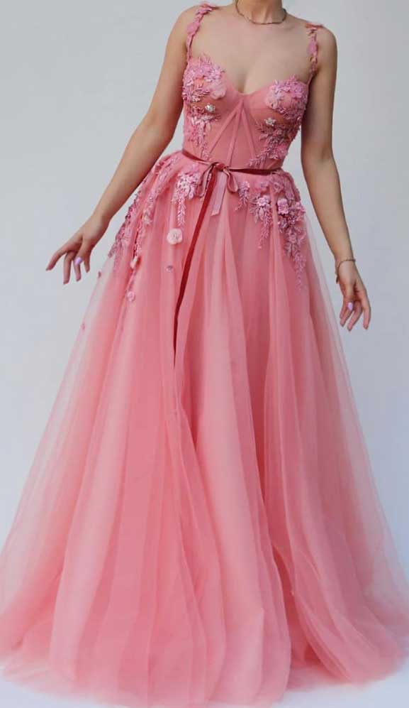 32 Hottest Prom Dress Ideas That’ll Make You Swoon : Pink floral strap