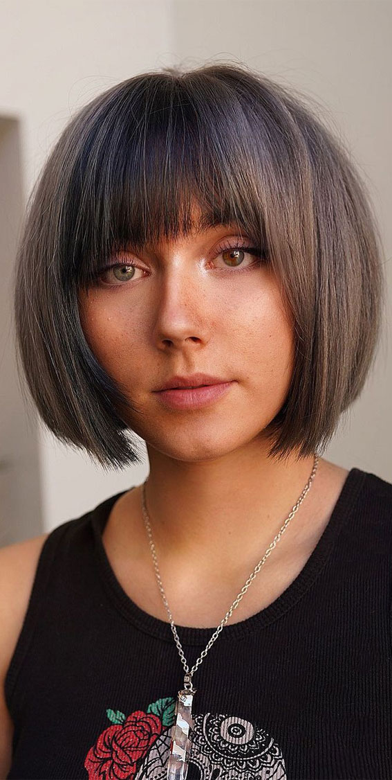 bob haircut with fringe, two tone hair color, bob haircut with two tone hair color, bob with bangs, bob hairstyles, bob haircuts, short bob with fringe 2020, layered bob with fringe, bob haircut with layers,graduated bob with fringe, bob with fringe 2020, short bob with bangs 2020, bob with side bangs, bob cut