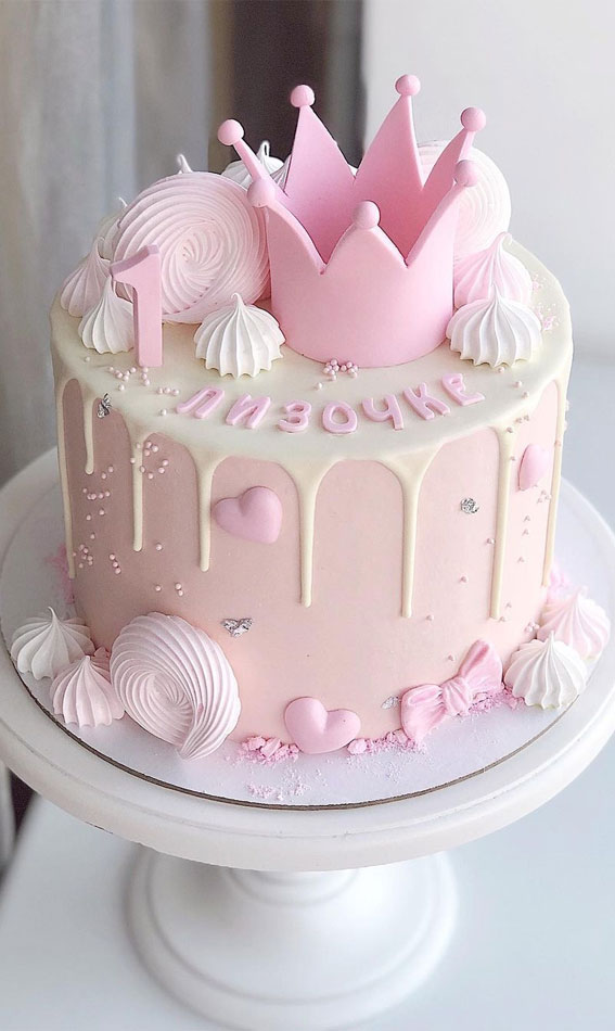 1st birthday cake, princess crown birthday cake, buttercream cake, buttercream birthday cake, birthday cake ideas, birthday cake images, birthday cake decorating ideas