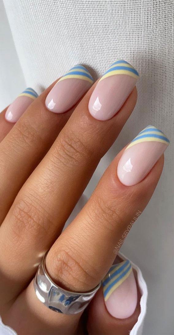 Textured French Manicures Are Here To Upgrade Your Nails
