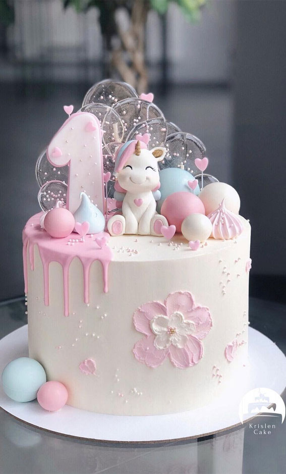 Cute Unicorn Cake Designs : 1st birthday cake with clear lollipop, unicorn
