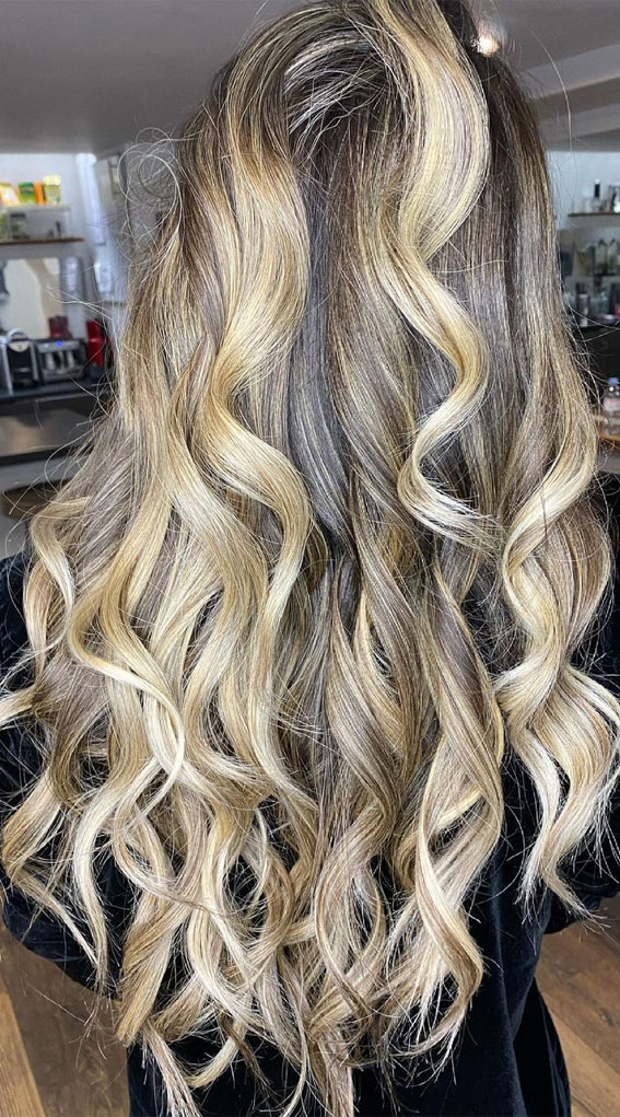 49 Gorgeous Blonde Highlights Ideas You Absolutely Have to Try : Gorgeous Vanilla Blonde Highlights