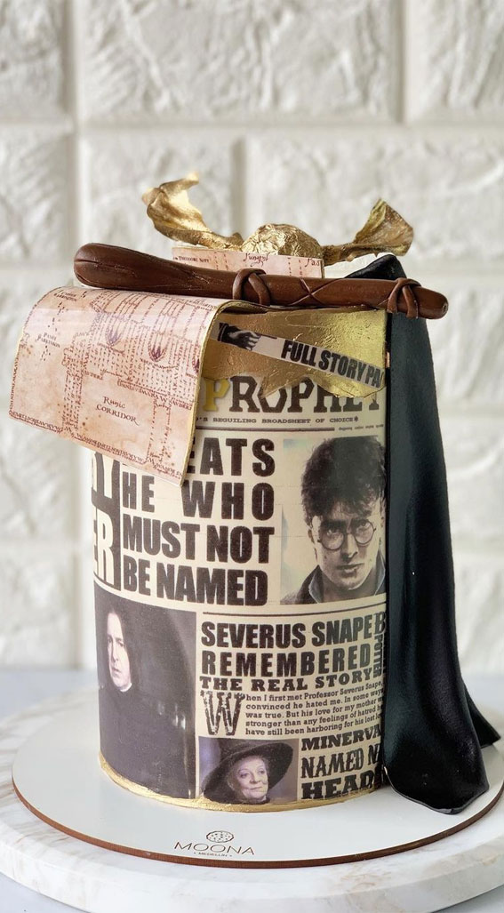 the daily prophet, harry potter cake, harry potter cake designs, harry potter birthday cake, harry potter themed cake, birthday cake ideas 