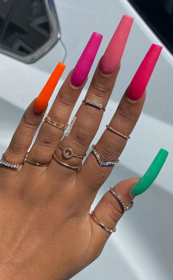 29 Summer Aesthetic Nails Designs 2021 : Multi-Colored Aesthetic Nails