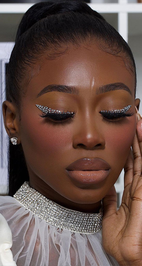 diamond eye makeup look, glam makeup look, cool makeup look, makeup for dark skin