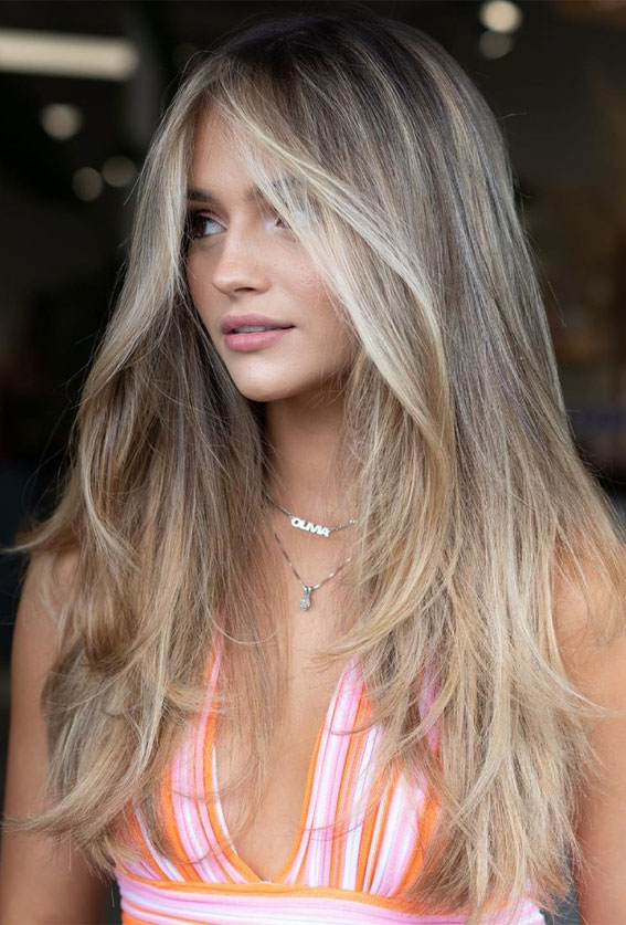 25 Cute Haircuts with Trendy Hair Color Ideas : Dirty Blonde Layered Haircut