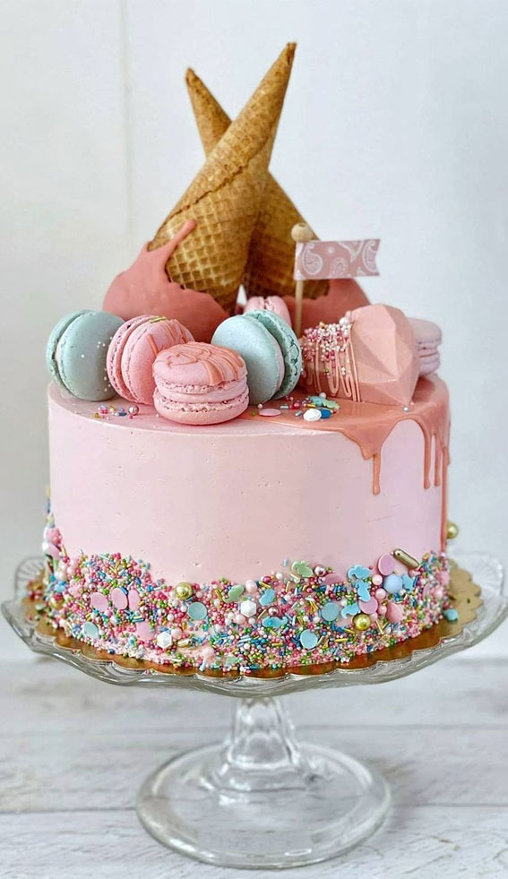 pink birthday cake , pink cake with pink icing drips, cake ideas 2021