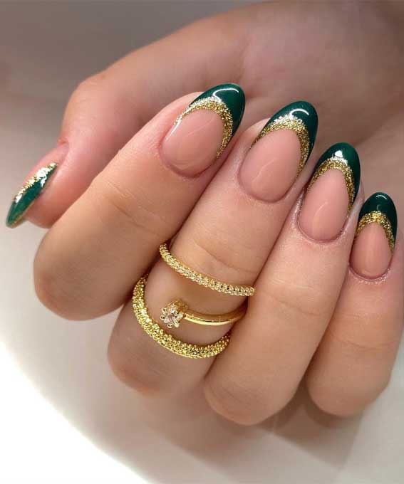 green and gold autumn nails, green and gold french tip nails, autumn french nails, autumn nails 2021