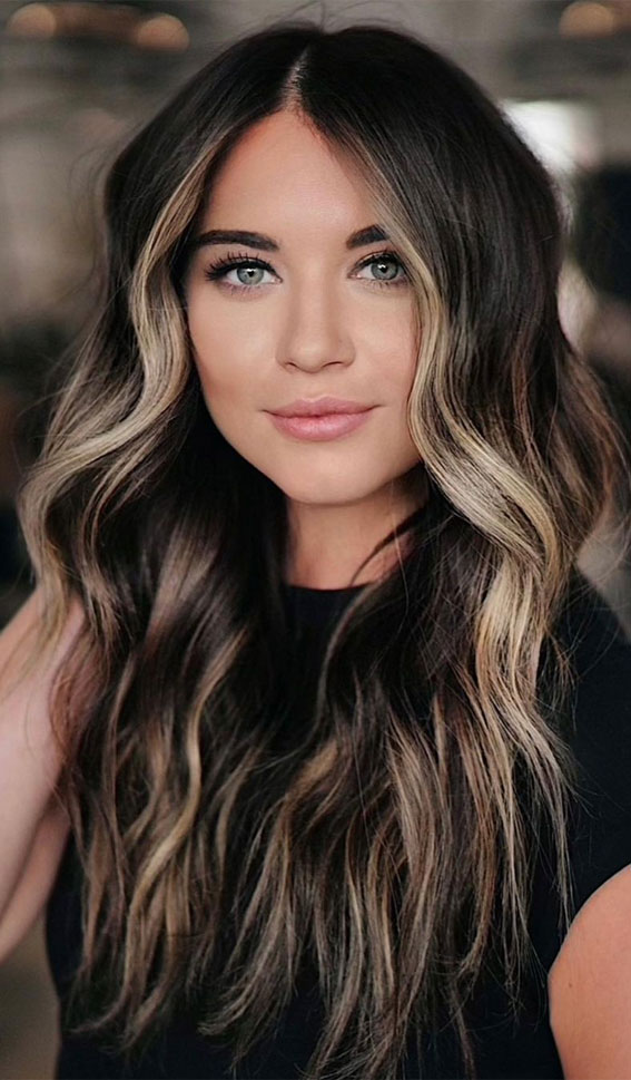 dark chocolate hair with blonde face-framing, chocolate brown balayage, dark brown hair, brown hair color ideas, chocolate brown hair with blonde highlights, dark chocolate brown hair, brown hair color ideas 2021