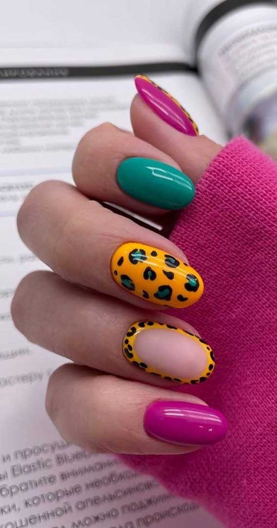 mismatched autumn nails, green and pink nails, leopard nails, mix and match nail designs 2021