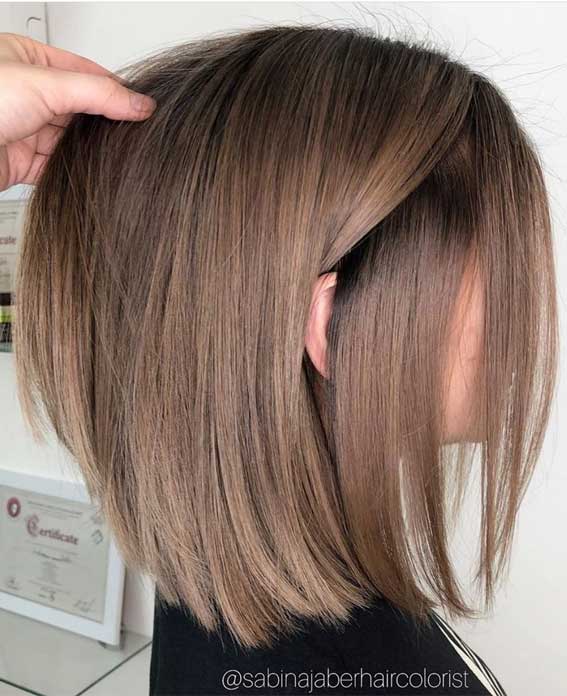 50 Trendy Hair Colors To Wear in Winter : Light Caramel Brown Lob Hair