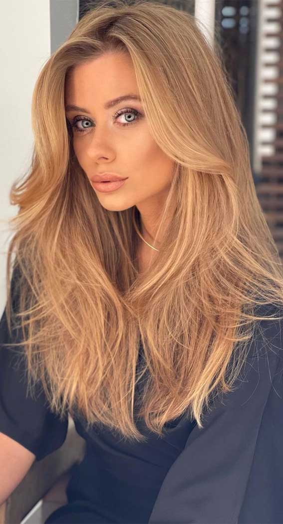 50 Trendy Hair Colors To Wear in Winter : Golden Ginger Blonde Long Hair