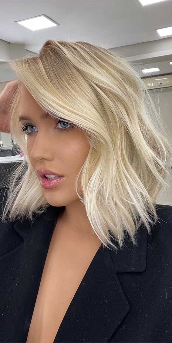 blonde lob haircuts, winter hair colors, winter hair trends 2021, platinum blonde hair color, winter hair colors for brunettes, dark winter hair colors, brown hair with highlights
