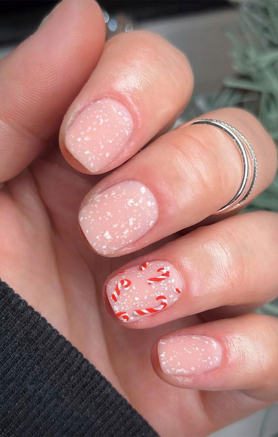 The 39 Prettiest Christmas & Holiday Nails : Candy Cane Subtle Short Nails