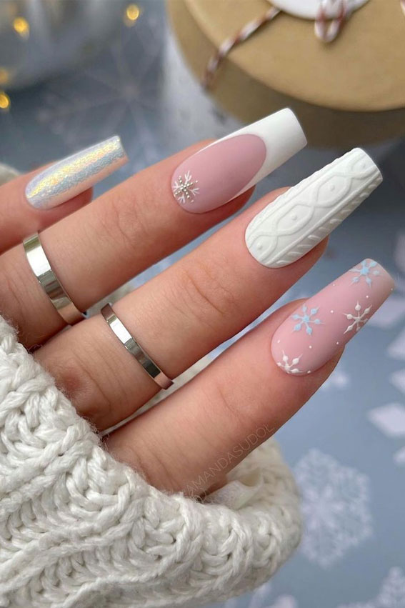 festive nails, snowflake and cable knit nails, christmas nails 2021