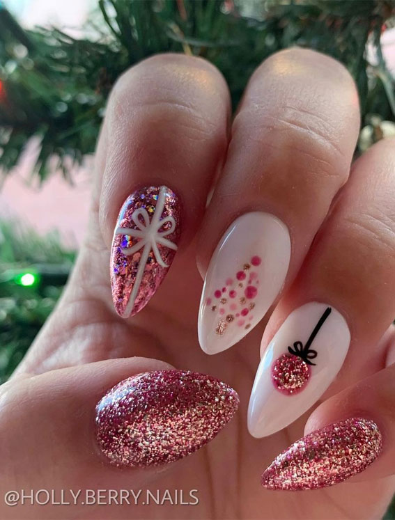 rose gold christmas nails, christmas nails, christmas nail designs 2021, christmas nails, christmas nail ideas 2021, festive nails, holiday nails 2021, winter nail trends 2021