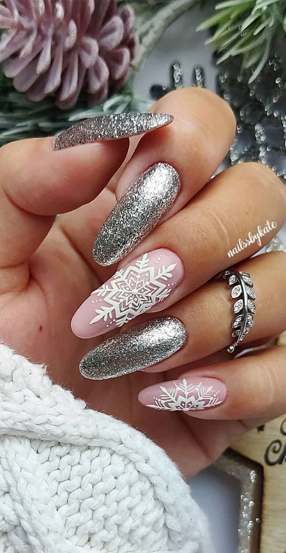 40 Festive Christmas and Holiday Nails 2021 : Pink and Silver Christmas Manicure