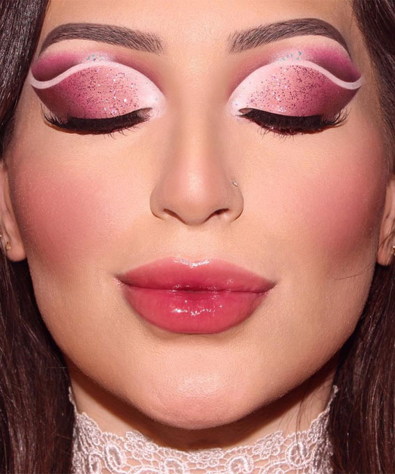 29 Winter Makeup Trends Freshen Up Your Look This Winter : Rosy Pink Cut Crease Glam Makeup