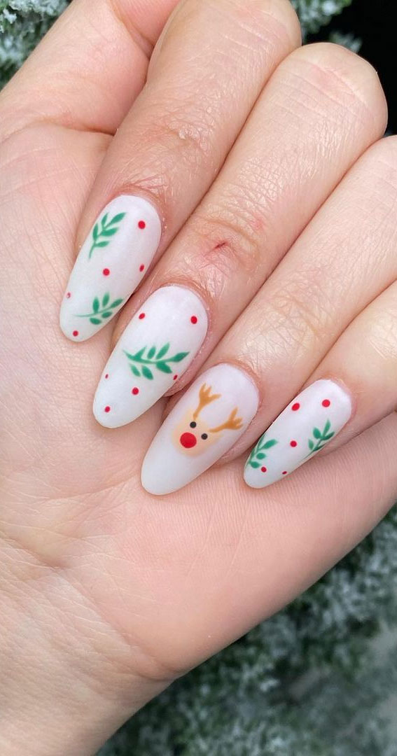 27 Best Holiday Nail Art Designs : Rudolph Christmas Nails