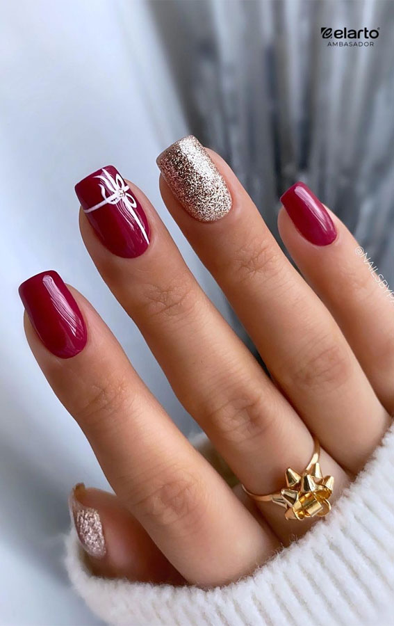 27 Best Holiday Nail Art Designs : Glitter and Red Christmas Nails