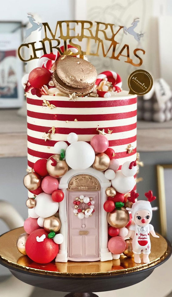 22 Scrumptious Festive Cakes for Celebrating the Holidays : Candy Cane Inspired Cake
