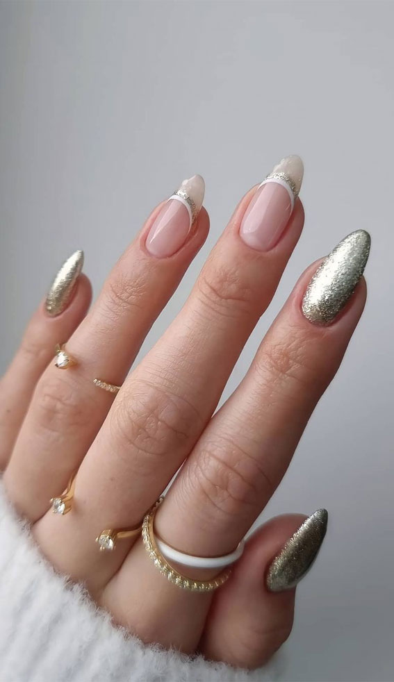white and glitter tip nails, glitter holiday nails, glitter nail designs, glitter french tip nails, glitter french nails