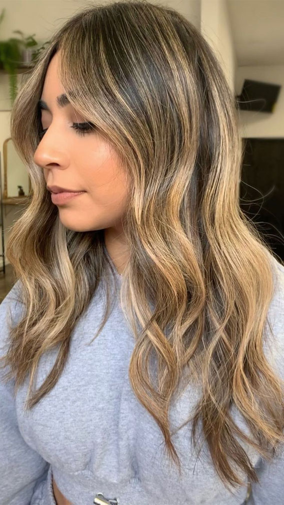 50 Flattering Blonde Highlights Ideas For 2022 : Blonde Balayage Highlights Layered Hairstyle