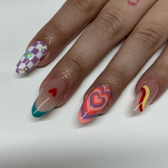 35 Trendy Checkered Nail Art Designs : Heart, Swirl and Checkered Nails
