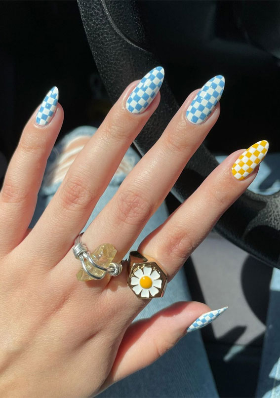 35 Trendy Checkered Nail Art Designs : Blue and Yellow Checkered Nails