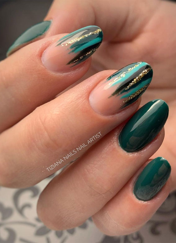 green nail designs 2022, spring green nails, green french tips, gradient green nails, ombre green nails, sage green nails 2022, sage nail colors, emerald green nail ideas, green nail ideas