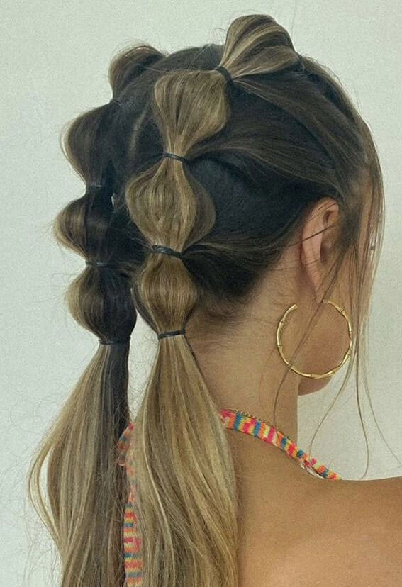 35 Cute and Cool Hairstyles for Teenage Girl : Cute Tiered Bubble Pigtails 