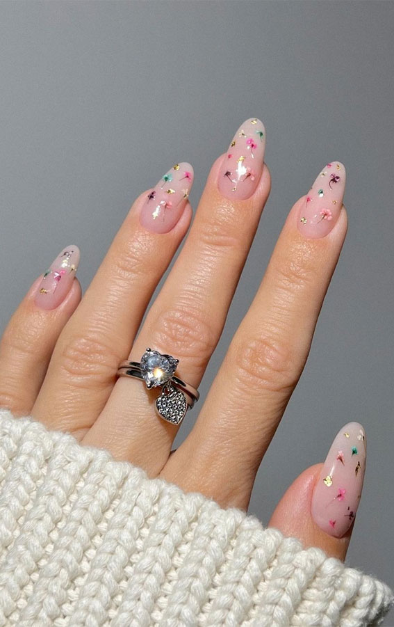 35 Almond Nails For A Cute Spring Update : Dried Press Flower Nails