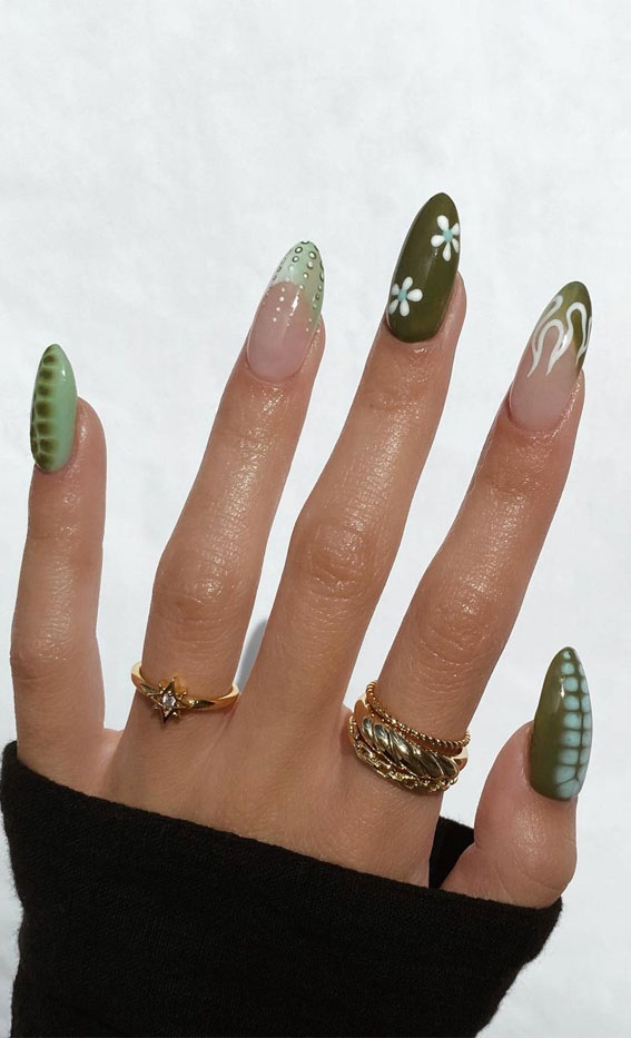 green nails, spring nails 2022, almond nails, almond nails 2022, almond nails designs, acrylic almond nails, french tip almond nails